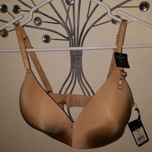 Smooth convertible bra